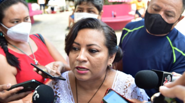 Alcaldesa de Calkiní huye tras sueldazo que percibe su primo en el Ayuntamiento
