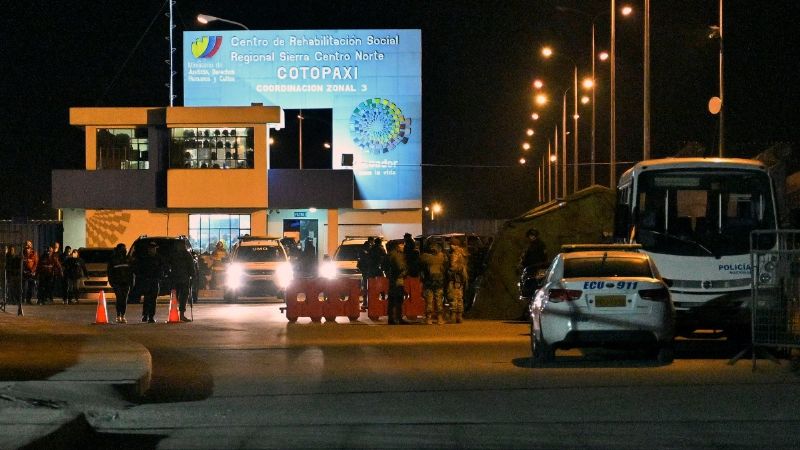 Se registra motín en cárcel de Ecuador; hay al menos 15 muertos y 21 heridos