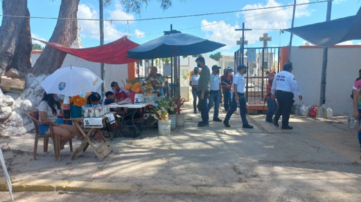 Cementerio de Campeche, a la espera de que los vivos visiten a sus muertos: EN VIVO