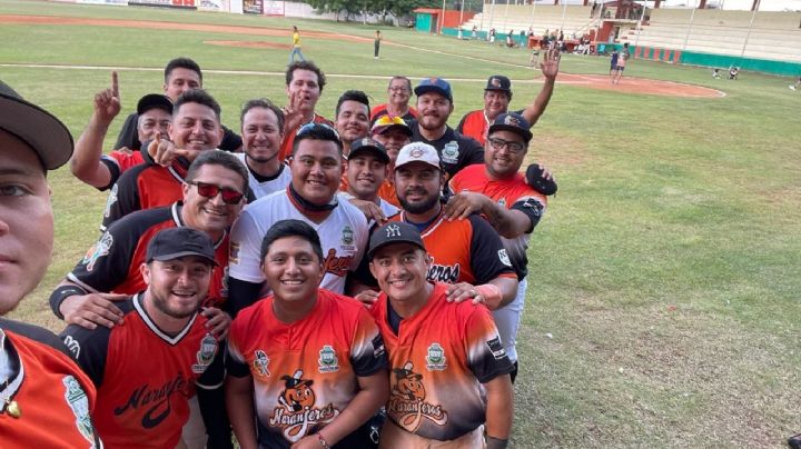 Naranjeros de Oxkutzcab triunfan frente a los Bravos de Chapab en Liga Ticuleña de Beisbol