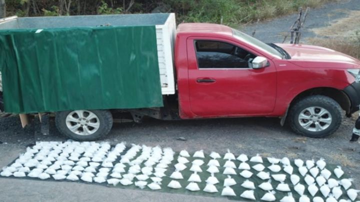 GN y Sedena aseguran fentanilo, metanfetamina, heroína y un vehículo en Sonora