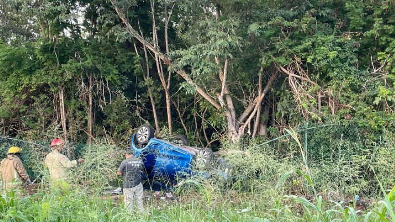 Conductor en estado de ebriedad provoca accidente en Tulum