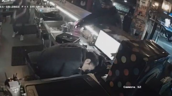 Difunden video del brutal ataque armado a empleados de un bar en Celaya, Guanajuato