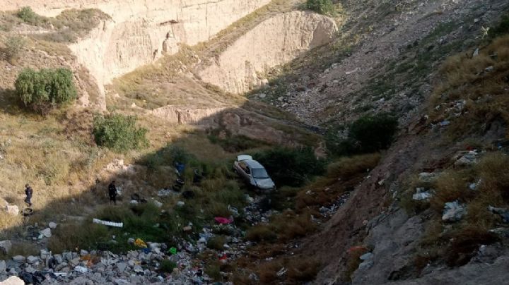 Hallan cuerpos de menor y dos adultos en el maletero de un auto en San Luis Potosí