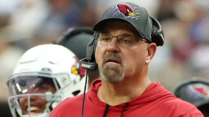 Cardinals despide a entrenador de línea ofensiva por incidente en Ciudad de México