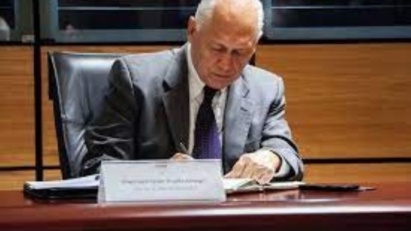 Senasica se queda sin Director tras renuncia de Francisco Javier Trujillo