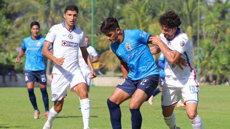 Cruz Azul golea 4-0 a Inter Playa del Carmen en un partido amistoso