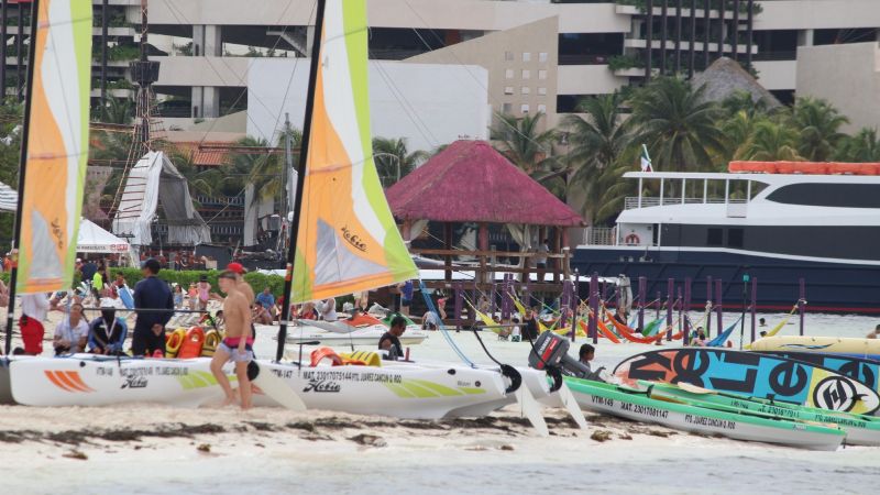 Hoteleros amenazan con demandar por el impuesto de saneamiento en Cancún