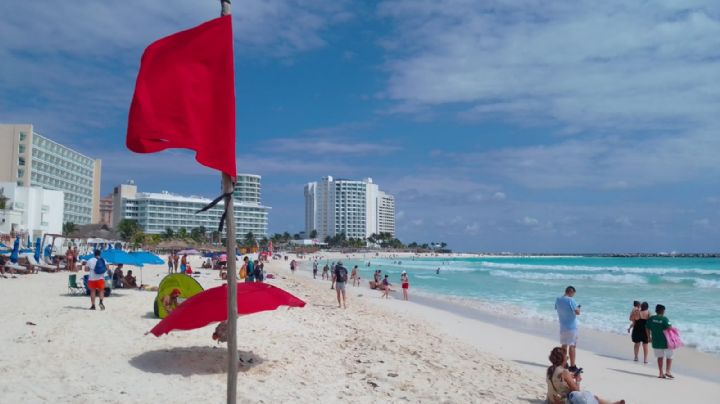 Se registra poca afluencia en Playa Gaviotas de Cancún: EN VIVO
