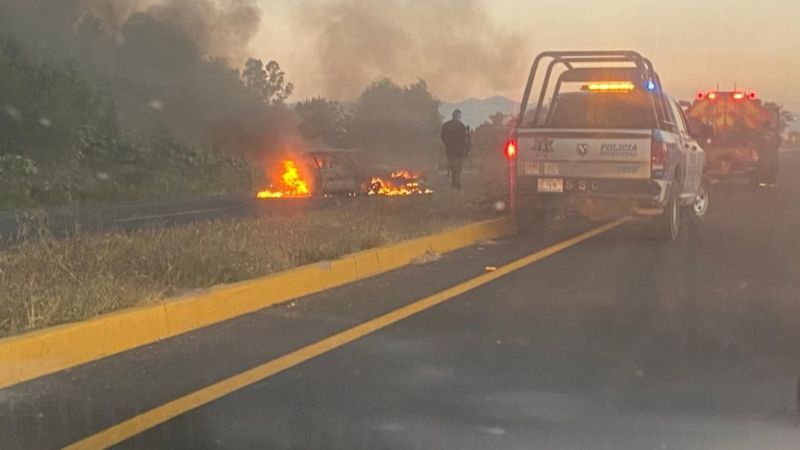 Queman vehículos y Oxxos en Guanajuato tras captura de 'El Rudy', hermano de 'El Marro'