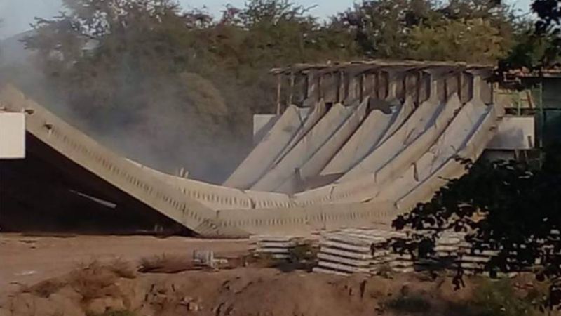 Colapsa puente El Quelite: Así fue el momento exacto del desplome en Mazatlán