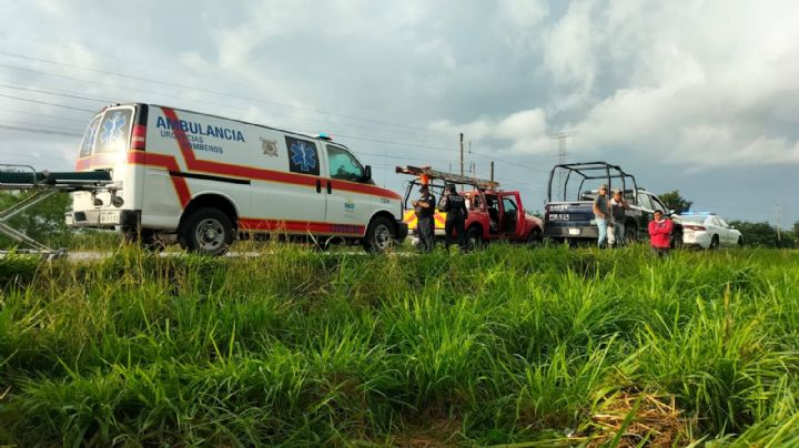 Mujer resulta lesionada tras volcadura en Chetumal