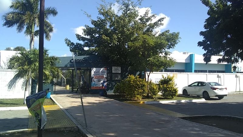 Alumno amenaza con tiroteo en la Prepa 8 en Mérida: EN VIVO