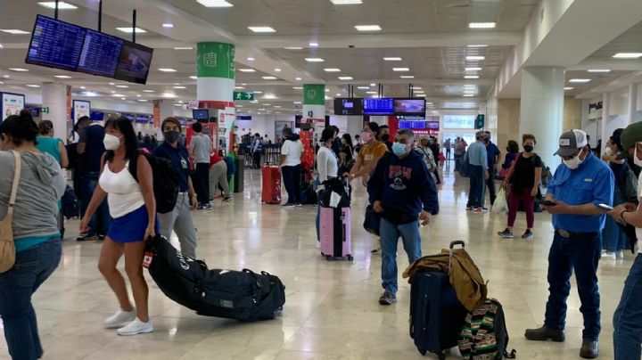 Vuelos de JetBlue y Frontier, con demoras en el aeropuerto de Cancún: VIDEO