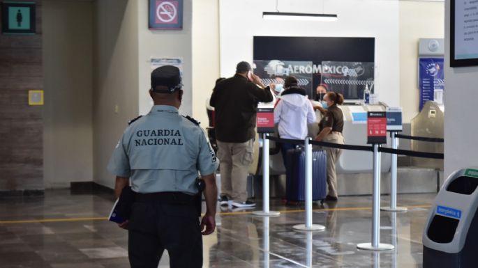 INM detiene a pasajero de Aeroméxico en el aeropuerto de Campeche