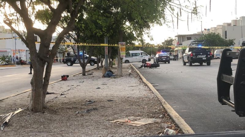 Motociclista y su acompañante mueren tras chocar en Playa del Carmen