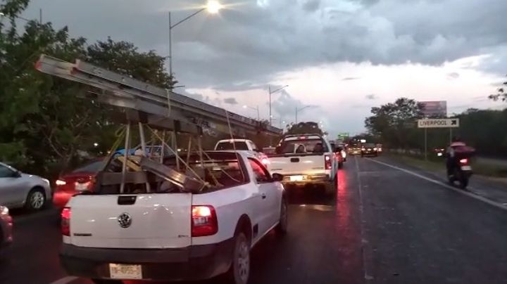 Alerta Vial Mérida: Choque ocasiona larga fila de carros en periférico