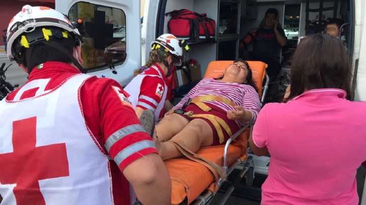 Cancún: Niño de tres años y sus papás terminan lesionados tras choque