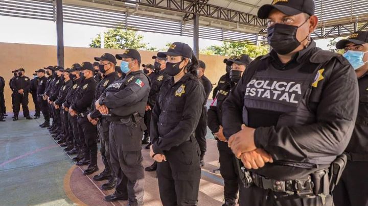 Vinculan a 18 policías de Campeche por abuso de autoridad