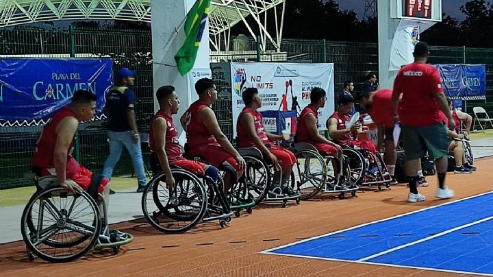 EU da paliza a México en campeonato de basquetbol en silla de ruedas en Puerto Aventuras