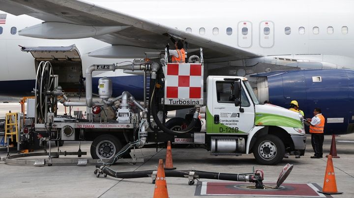 Supuesto derrame de combustible moviliza a personal del aeropuerto de Ciudad del Carmen