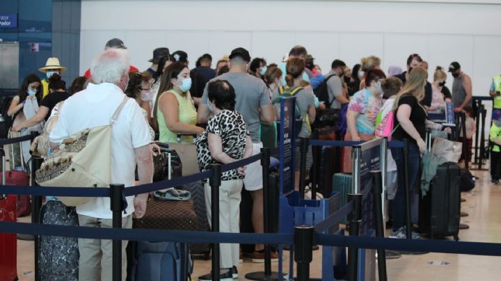 Cancelan vuelos a Monterrey y Tijuana en el aeropuerto de Cancún: VIDEO