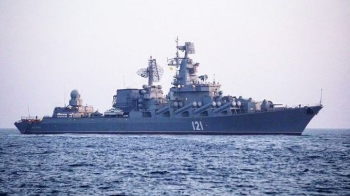 Fuerzas ucranianas dañaron seriamente el Moskva, crucero de misiles ruso