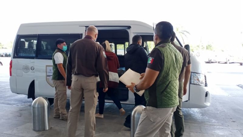 Migración detiene a tres extranjeros en el aeropuerto de Mérida