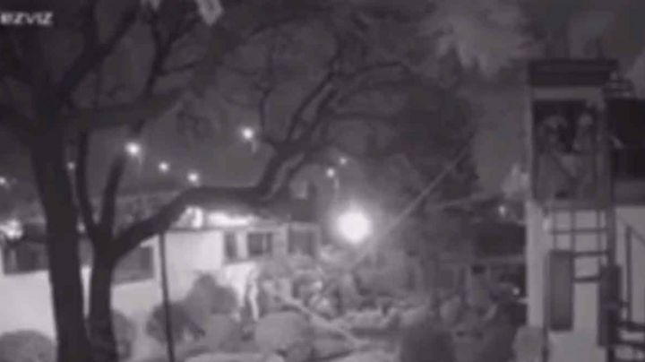 Niños quedan atrapados en medio de balacera Tlalnepantla, Edomex: VIDEO