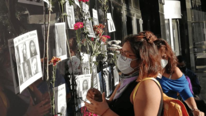 Estudiantes de la UANL rinden homenaje a Debanhi Escobar