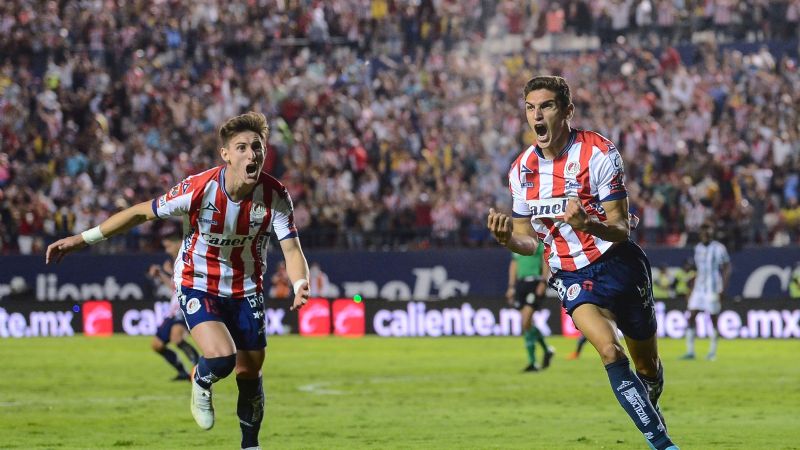 Sanabria salva al Atlético San Luis con un golazo que le da el empate ante el Pachuca