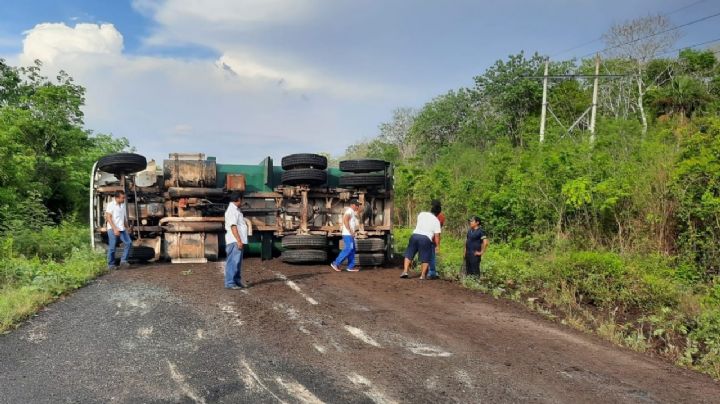 Falta de señalizaciones en carretera de Felipe Carrillo Puerto habría provocado varios accidentes