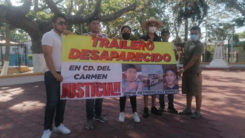 Trailero de Ciudad del Carmen cumple más de cinco meses desaparecido; cayó a una laguna