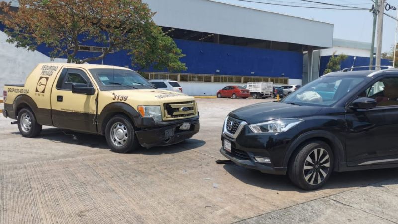 Camión de Cometra causa accidente en Ciudad del Carmen tras 'volarse' el alto