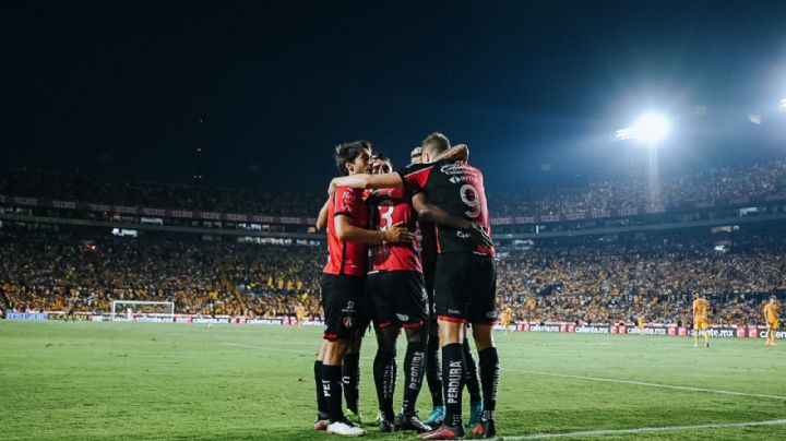En un encuentro cardiaco entre Atlas y Tigres, los rojinegros se clasifican a la final de la Liga MX