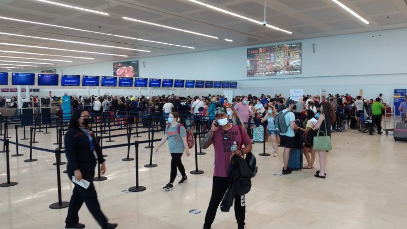 Continúan las cancelaciones de vuelos en el aeropuerto de Cancún: EN VIVO