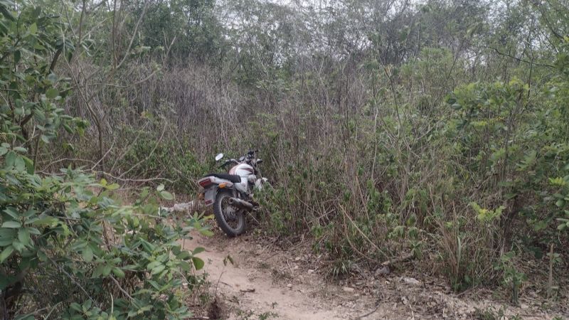 Roban moto y aparece tres horas después en un rancho de Buctzotz, Yucatán