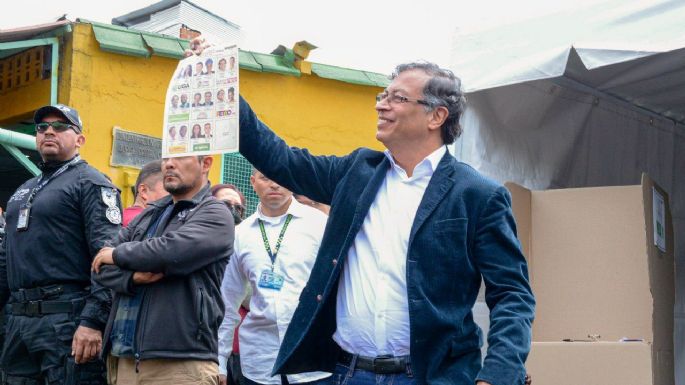 Elecciones de Colombia: Gustavo Petro aventaja primera vuelta y tiene asegurado registro para la segunda