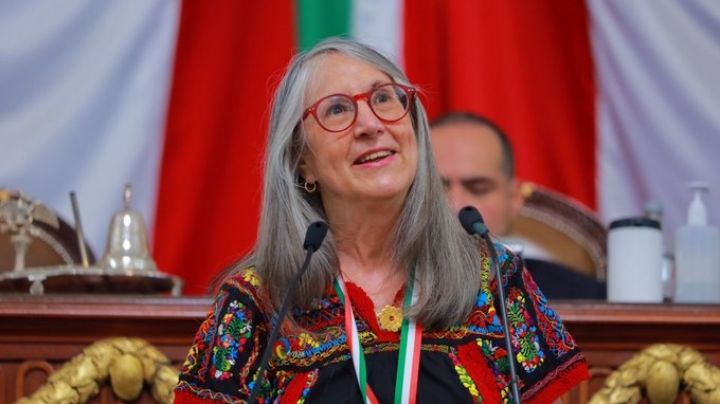 La astrónoma Julieta Fierro es galardonada con la Medalla 'Mario Molina' en el Congreso de la CDMX