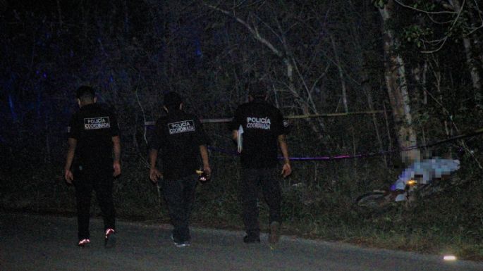 Motociclista muere tras chocar contra un árbol en Calotmul, Yucatán