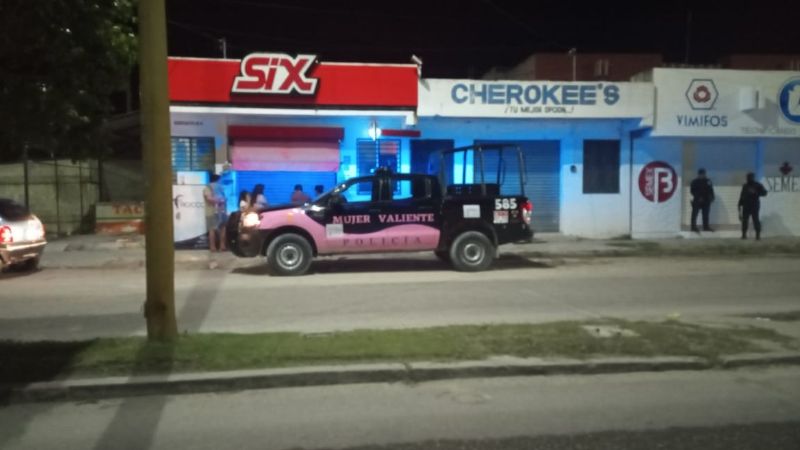 Ladrones en moto roban 20 mil pesos de un "Six"  en la colonia Morelos de Campeche