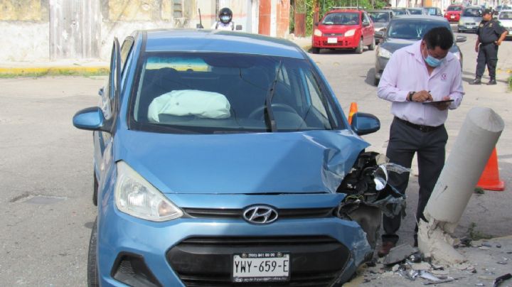 Fuerte accidente en el centro de Mérida deja una persona lesionada