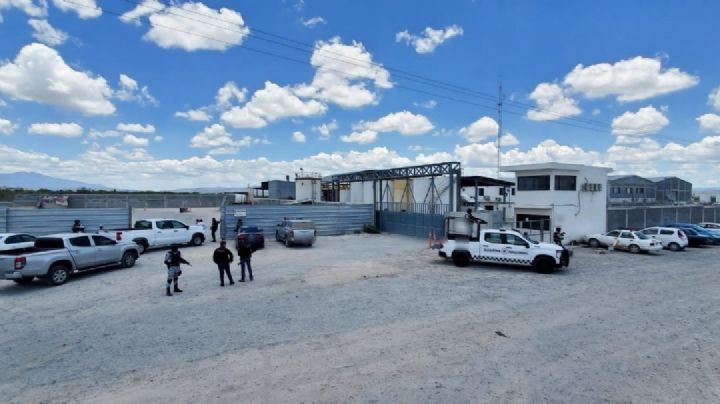 Desmantelan centro clandestino para venta de hidrocarburos en Nuevo León