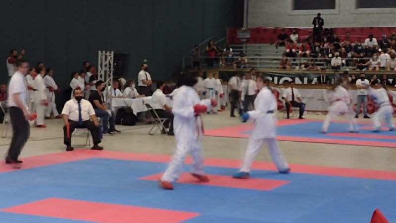 Joven yucateca disputa medalla de bronce en karate en los Juegos Conade 2022: VIDEO