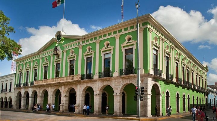 Gobierno de Yucatán presenta denuncia penal por daños a la sede del Ejecutivo