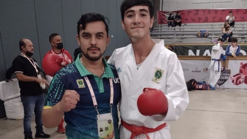 Yucateco Yahir Espinoza gana presea de plata en karate de los Juegos Conade 2022