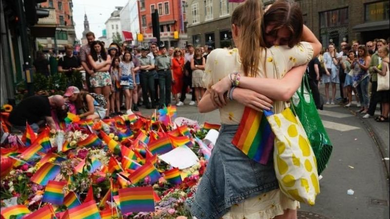 Policía de Oslo confirma ataque terrorista en un bar gay de Noruega