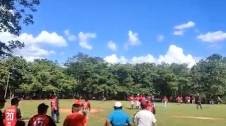 Suspenden encuentro de la Liga Municipal de Béisbol por pelea en Yucatán