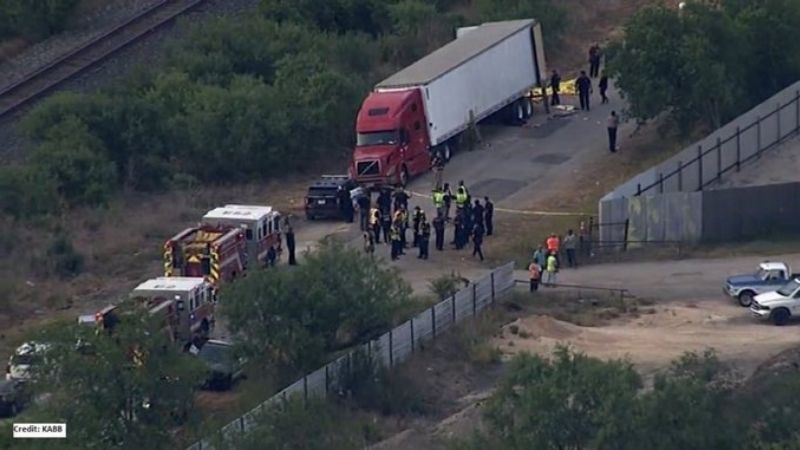 Hallan 42 cadáveres de migrantes en San Antonio, Texas