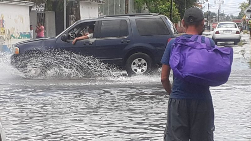 Lluvias causan encharcamientos en calles de Cozumel: FOTOS